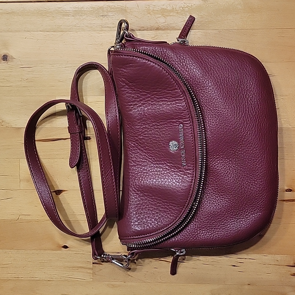 Vince Camuto Women's Crossbody Bag in Burgundy